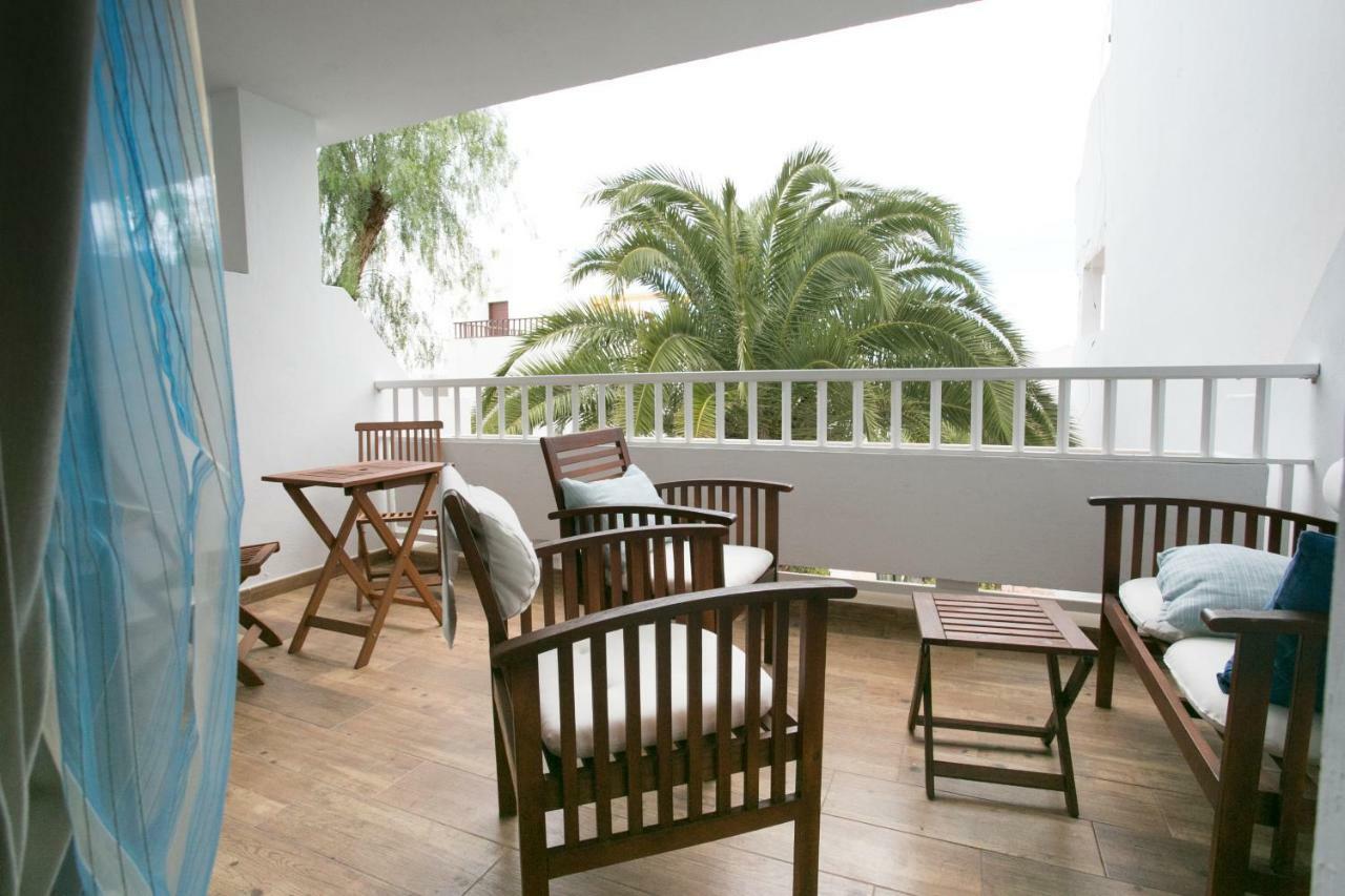 Chromotheraphy Cerca Del Mar Costa Teguise Exterior photo